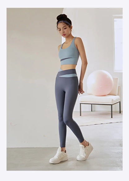 Colour-Block Crossover Sculpt Set - Match Your Momentum.