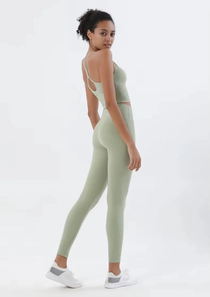 Seamless Sculpt 2-Piece Set - Match. Sculpt. Move.