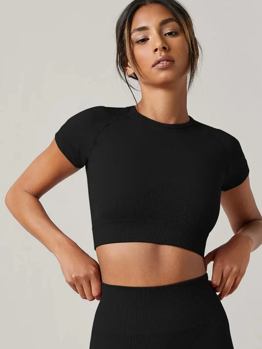 Seamless Yoga Crop Tee - Flow Without Distractions