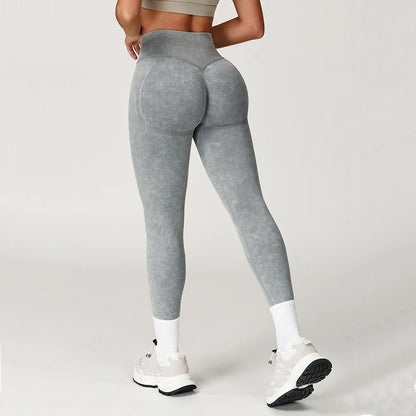 Seamless High-Waist Everyday Leggings - Soft Hold. Sleek Shape.