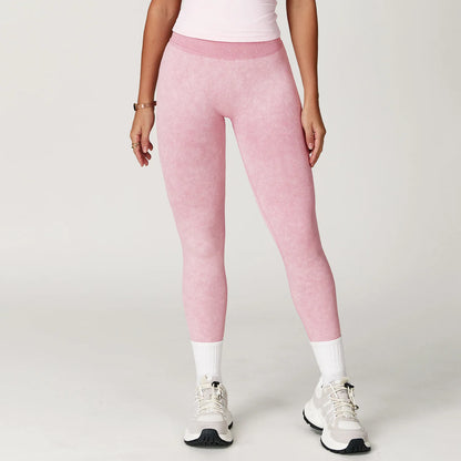 Seamless High-Waist Everyday Leggings - Soft Hold. Sleek Shape.