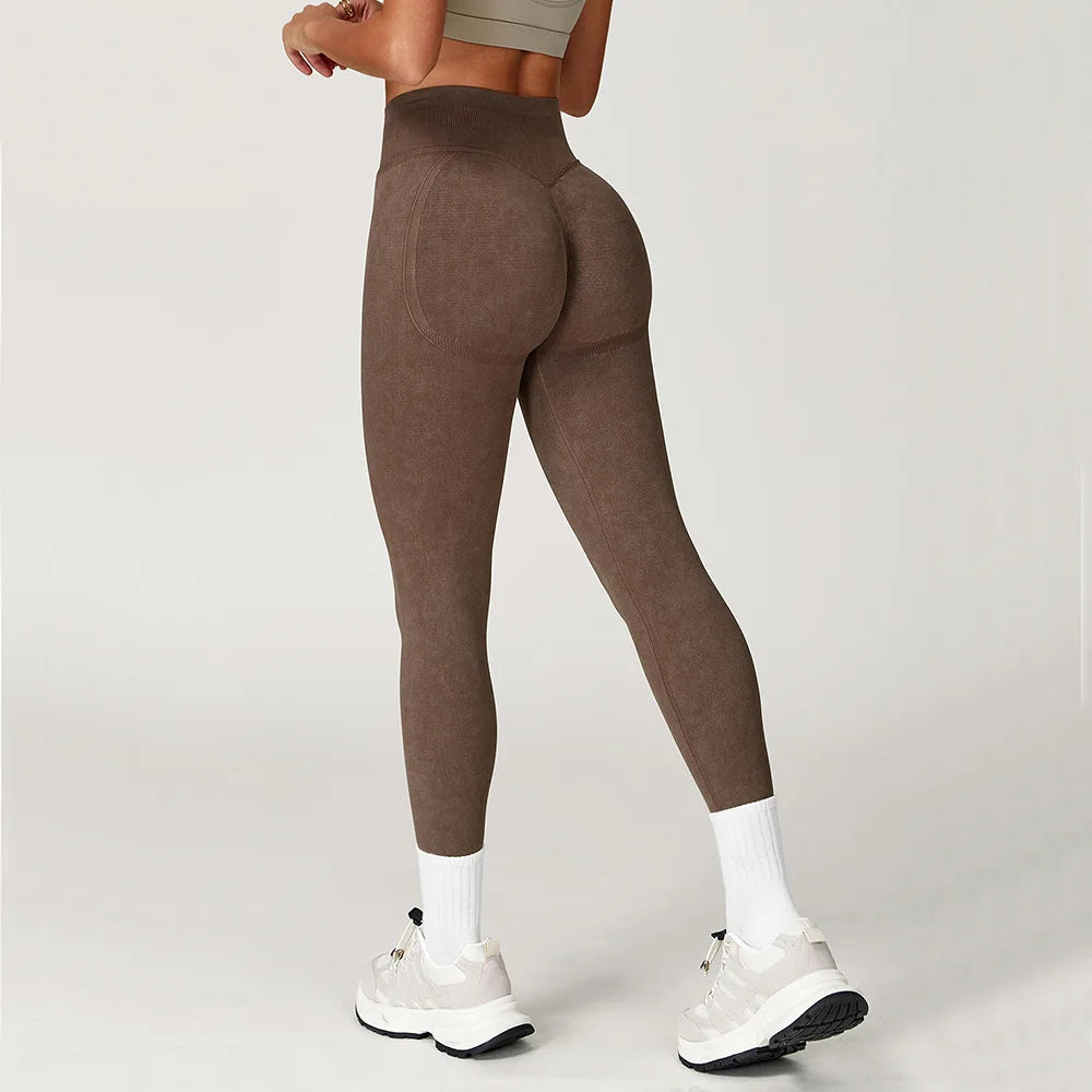 Seamless High-Waist Everyday Leggings - Soft Hold. Sleek Shape.